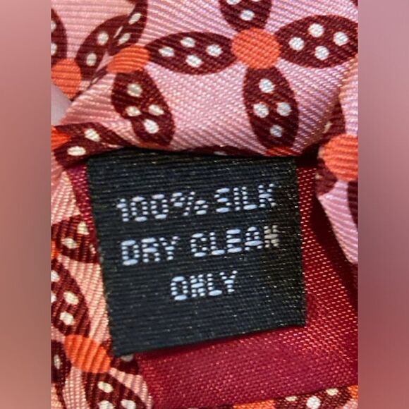 Vera Bradley For Baekgaard Men’s Tie 100% Silk Pink Red Floral Geometric - Picture 3 of 6